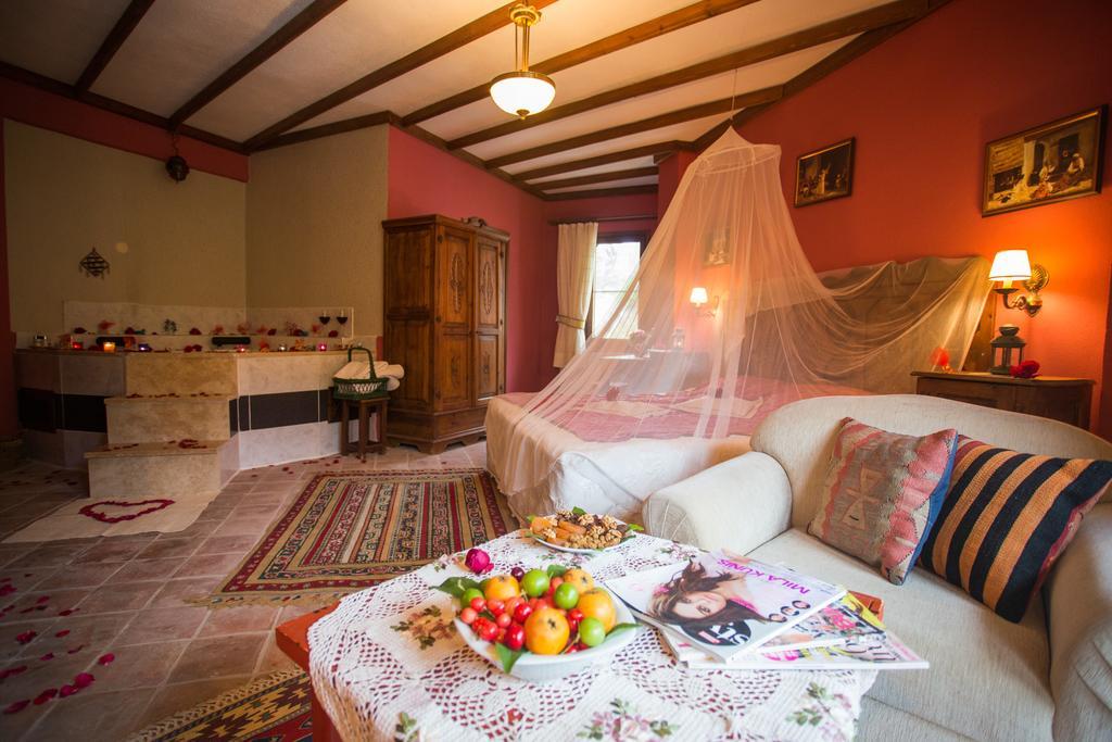 Efes Butik Otel Kirazli (Aegean) Εξωτερικό φωτογραφία