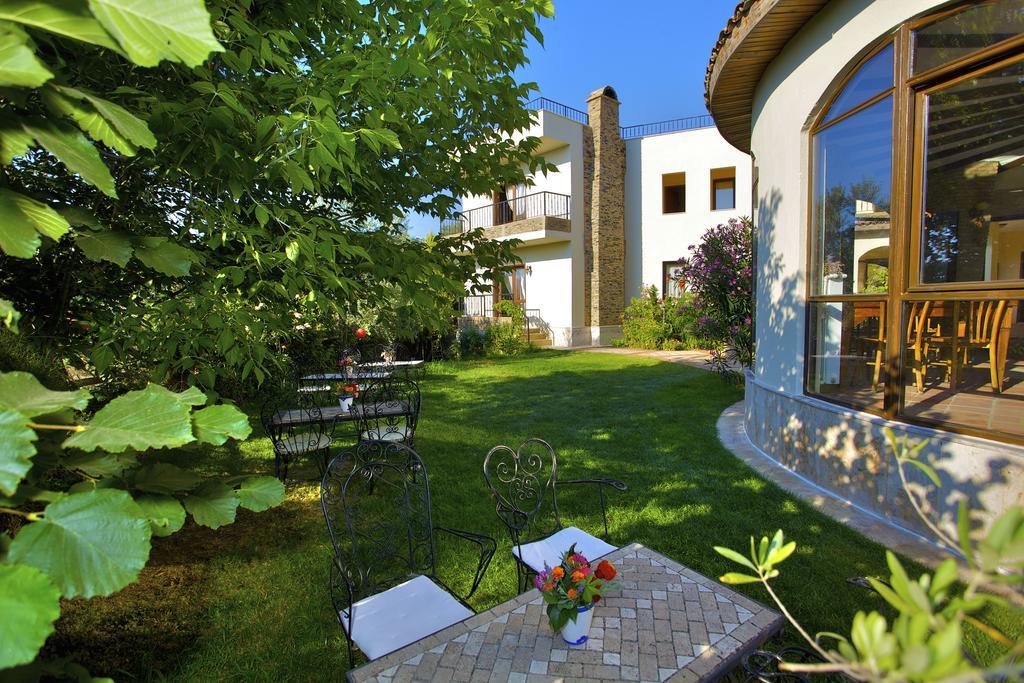 Efes Butik Otel Kirazli (Aegean) Εξωτερικό φωτογραφία